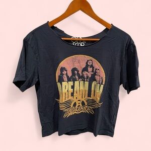 Cute crop Aerosmith dream on short sleeve raw neckline t-shirt Chaser